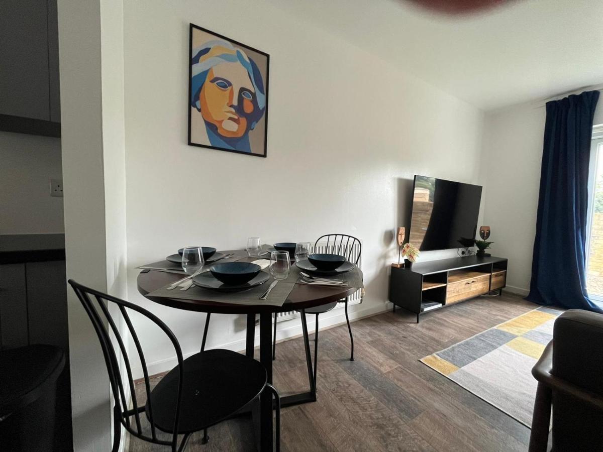 Kent, Dartford Station Apartments Eksteriør bilde