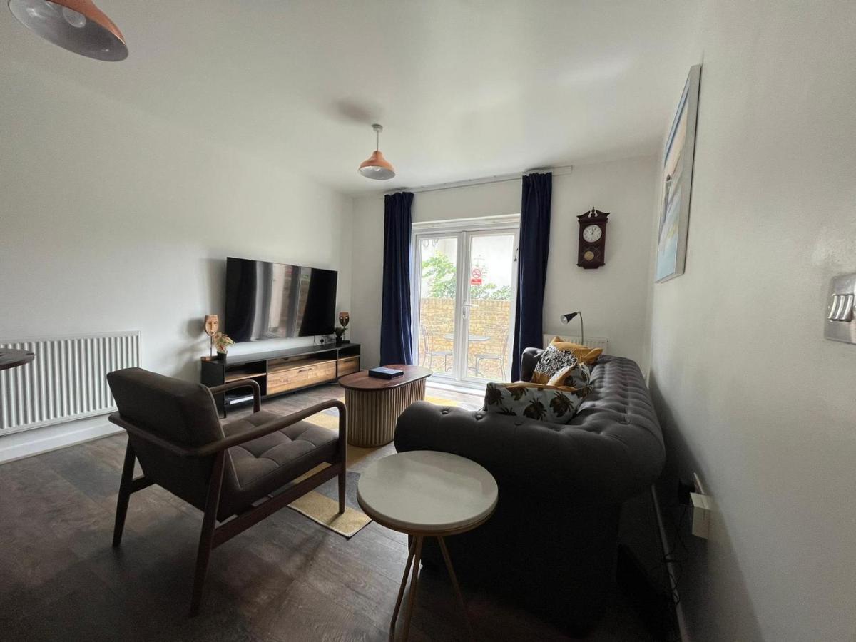 Kent, Dartford Station Apartments Eksteriør bilde